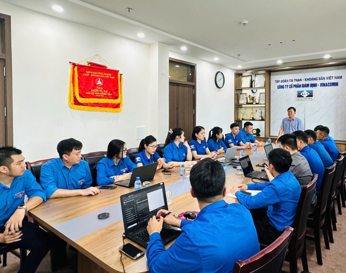 Đoàn Thanh niên Quacontrol triển khai phong trào ‘Bình dân học vụ số’ Đoàn Thanh niên Quacontrol triển khai phong trào ‘Bình dân học vụ số’