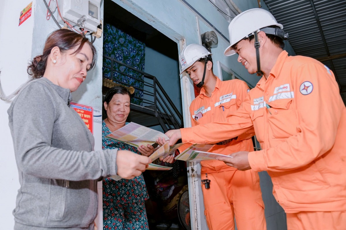 Tập đoàn Điện lực Việt Nam hiện thực hóa mục tiêu tiết kiệm năng lượng