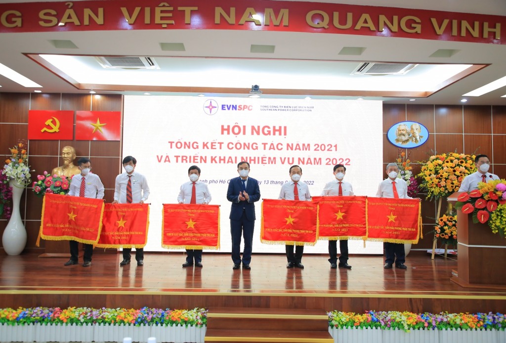 EVNSPC thực hiện tốt mục tiêu đảm bảo cấp điện và chống dịch hiệu quả