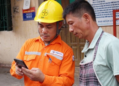 Dịch vụ cấp điện theo phương thức điện tử của EVNNPC đạt trên 99%