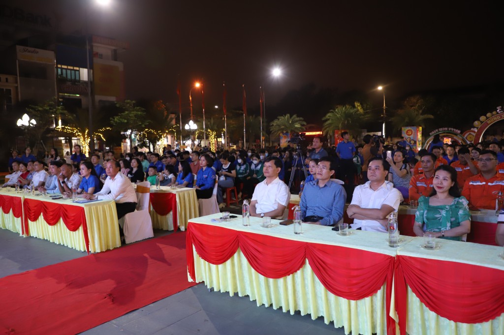 ‘Tiết kiệm điện thành thói quen’ - Thông điệp đi cùng hành động của người dân Hà Tĩnh
