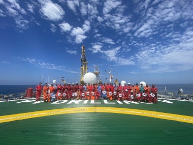 Giàn TAD - PV DRILLING V nhận giải thưởng ‘Giàn khoan của năm’ tại Brunei