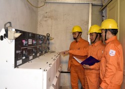 Phương án đảm bảo cấp điện trong các ngày lễ lớn của EVNHANOI