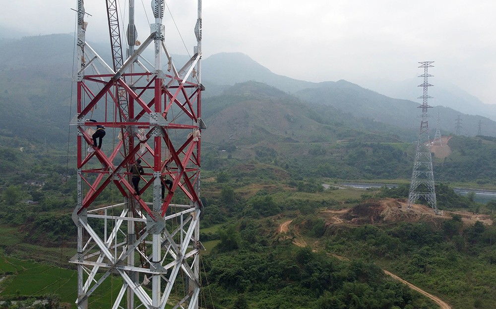 Tăng tốc đưa dự án đường dây 220 kV Lào Cai - Bảo Thắng về đích cuối tháng 4
