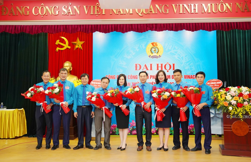Đại hội Công đoàn Công ty CP Giám định - Vinacomin lần thứ X thành công tốt đẹp Đại hội Công đoàn Công ty CP Giám định - Vinacomin lần thứ X thành công tốt đẹp