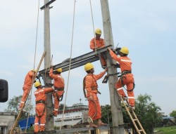 EVN NPC đẩy nhanh tiến độ các công trình chống quá tải