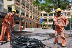 EVNHANOI lên phương án cấp điện cho mùa thi 2018