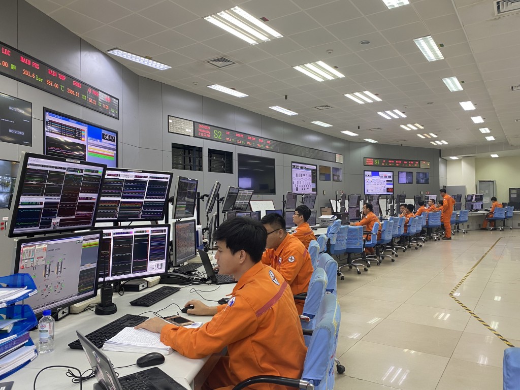 EVNGENCO1 triển khai nhiều giải pháp đảm bảo cấp điện mùa khô năm 2023