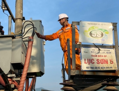 PC Bắc Giang tăng cường kiểm tra, kiểm soát tiêu thụ điện mùa nắng nóng