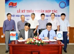 Vietsovpetro và Đại học Mỏ - Địa chất ký thỏa thuận hợp tác