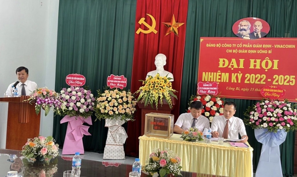 ‘Ngày hội Đại hội chi bộ’ tại Đảng bộ Công ty Cổ phần Giám định - Vinacomin ‘Ngày hội Đại hội chi bộ’ tại Đảng bộ Công ty Cổ phần Giám định - Vinacomin
