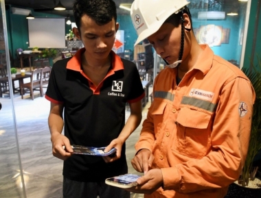 Dịch vụ điện của EVNHANOI ngày càng đa dạng, tiện ích