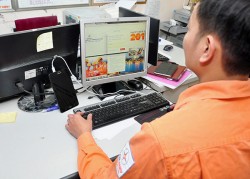 Dịch vụ điện trực tuyến: Khi công nghệ thay sức con người