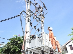 EVNHANOI nỗ lực đảm bảo điện ổn định, an toàn mùa nắng nóng