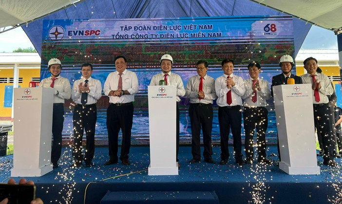 Đóng điện công trình đường dây 220 kV Kiên Bình - Phú Quốc (giai đoạn 1)