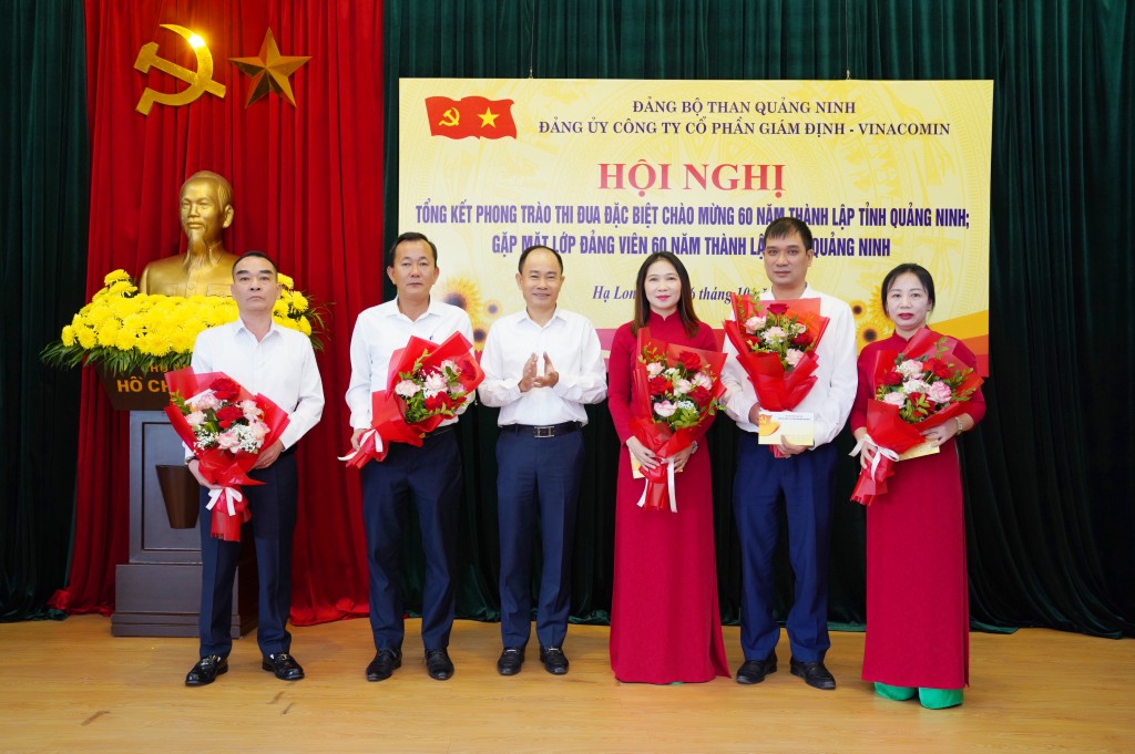 Đảng bộ Công ty CP Giám định - Vinacomin tổng kết phong trào thi đua chào mừng 60 năm thành lập tỉnh Quảng Ninh