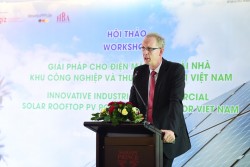 Giải pháp cho điện mặt trời mái nhà khu công nghiệp, thương mại ở Việt Nam