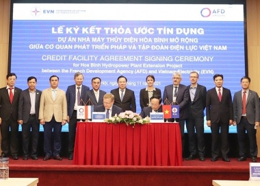 Ký thỏa ước tín dụng dự án Thủy điện Hòa Bình mở rộng