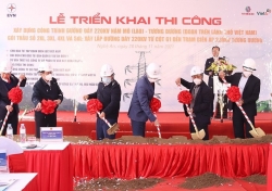 Triển khai thi công công trình đường dây 220 kV Nậm Mô - Tương Dương