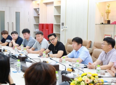 Công đoàn Hóa chất ngành Dầu khí Hàn Quốc làm việc với Công đoàn PVTrans