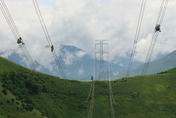 Đường dây siêu cao áp 500kV: "Đường điện Trường Sơn"