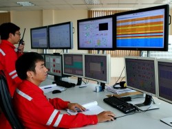 Việt Nam cần lộ trình dỡ bỏ trợ giá nhiên liệu hóa thạch