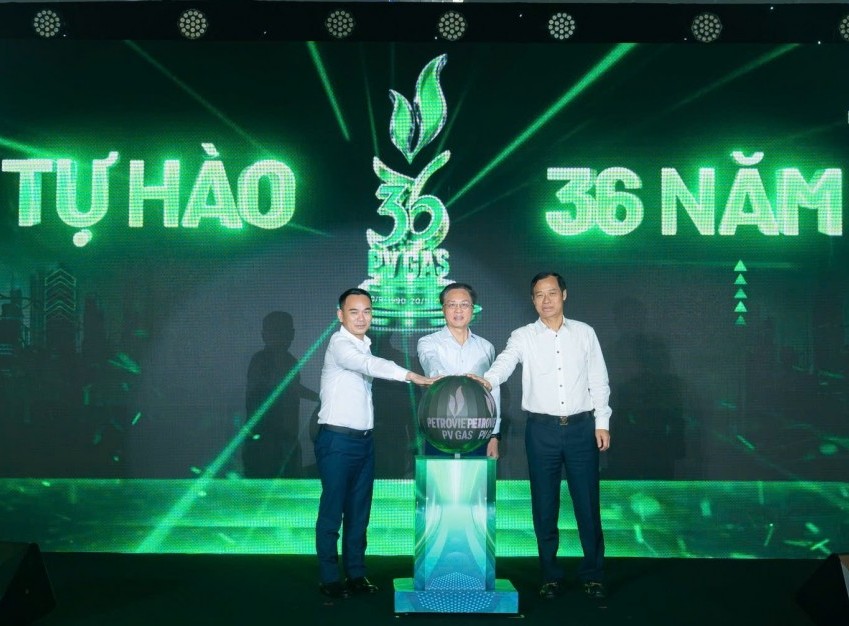 PV GAS kỷ niệm 36 năm thành lập - Tiếp lửa khát vọng, vững bước tương lai