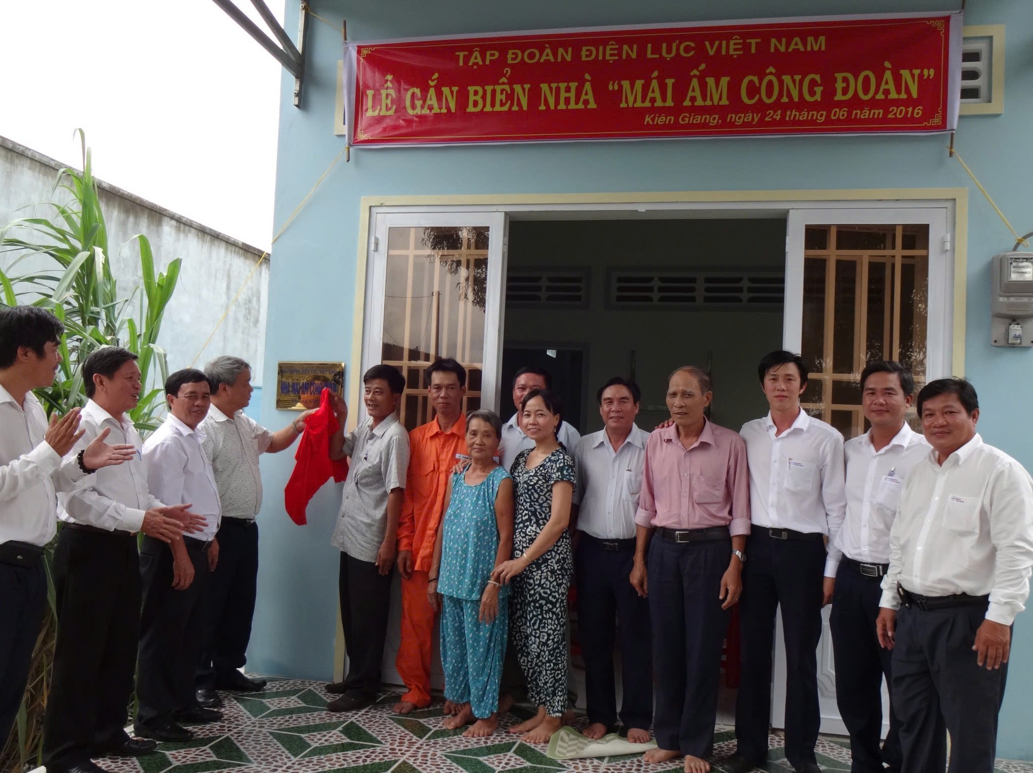 Dấu ấn 10 năm ‘Mái ấm Công đoàn’ của EVNSPC - Hiện thực hóa những ước mơ an cư cho công đoàn viên